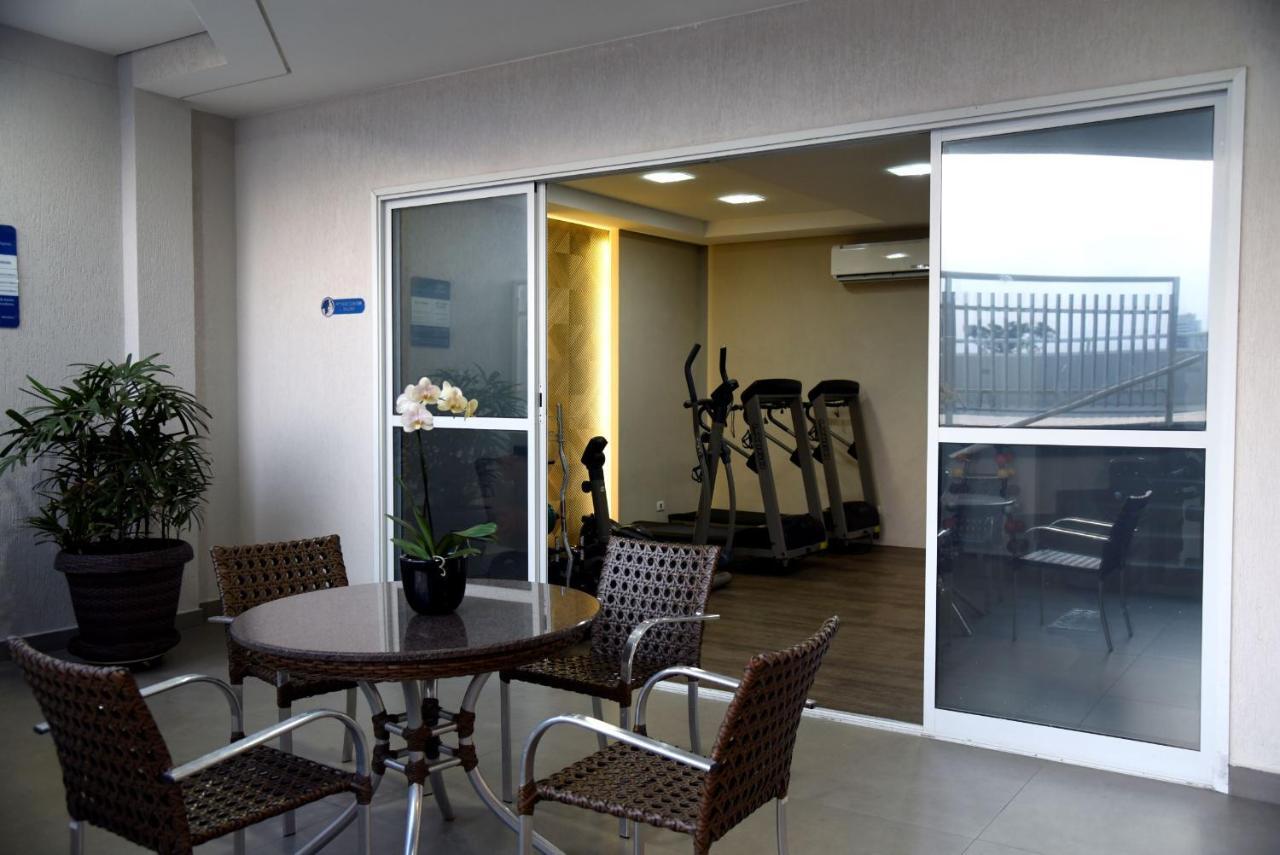 Golden Blue Hotel 론드리나 외부 사진